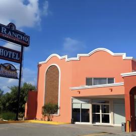 Hotel El Rancho, hotell i Sabinas Hidalgo