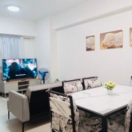 JFam Suites Allegra Condo with Balcony, FREE Parking