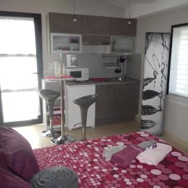 le gîte Lou Jas, hotell i Eyragues