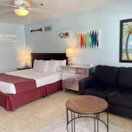 Beachgate Condo Suites and Hotel 435
