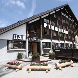 Albergo Quarto Pirovano, hotel din Passo Stelvio