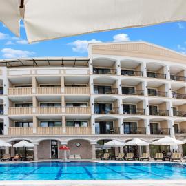 Siena Palace, Hotel in Primorsko