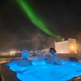 Penthouse with Hot Tub
