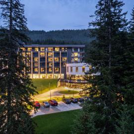 Hotel Pestera Wellness & Spa, hótel í Sinaia