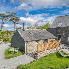 Stabl-Bennar, hotel in Dyffryn