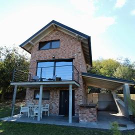 Kuća za odmor MIRINA – hotel w mieście Aljmaš