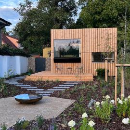 Stylish tiny house in an urban oasis, hotel en Praga