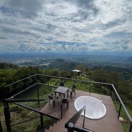 Cristal de guadua Pereira, hotelli kohteessa Pereira