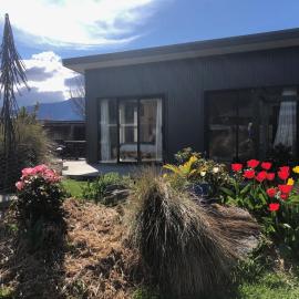 Lake Hawea Little Maude Snug, Hotel in Lake Hawea