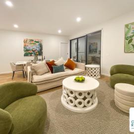 Rilley Retreat Inverloch, Luxe Townhouse Near Beach, hotel di Inverloch