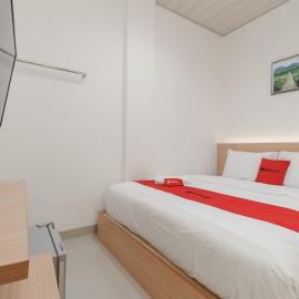 RedDoorz near Puskesmas Sei Jang Tanjung Pinang, hotel u gradu Tanjung Pinang