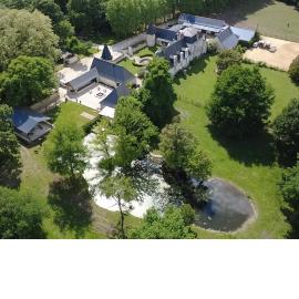 Manoir, vignes et chevaux au cœur des châteaux, hotel in Joué-lès-Tours