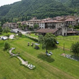 Agriturismo Al Lambic، فندق في تينيالي