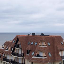 Studio Alizée accès direct Promenade Marcel Proust, hotel a Cabourg