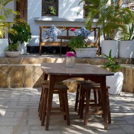 Barabara House