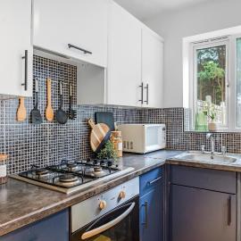 Contractor Haydock Home in St Helens Near Racecourse, hotel u gradu Haydock