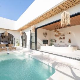 Disenta Villa by Tasvan, hotell i Dalung