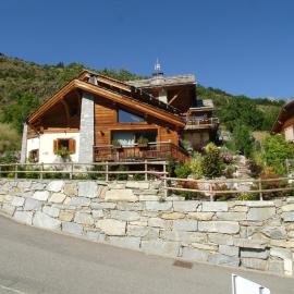 Chalet Pepette, Logement Calme et Élégant، فندق في سا شيفري
