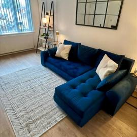 Modern House on the Mersey, hotel din Wallasey