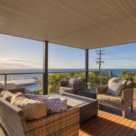 Martha's Maison Heated Spa & Unbeatable Bay Views, hotell i Mount Martha