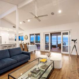 Martha's Maison Heated Spa & Unbeatable Bay Views, hotel in Mount Martha
