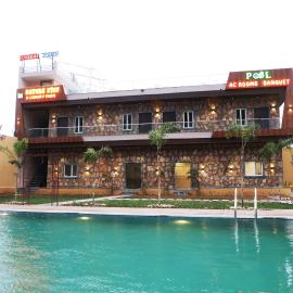 Nature Stay - A Luxury Farm, hotel 
