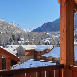 Vacancéole - Le Domaine de la Vallée d'Ax, hotel v destinaci Ax-les-Thermes