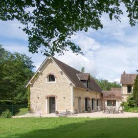 Maison de campagne de caractère proche Versailles, Rambouillet, Maintenon, hotel em Orphin
