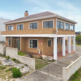 Kitta in Struisbaai