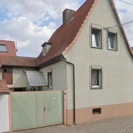 Ferienhaus WorkersParadise, hotel a Elxleben