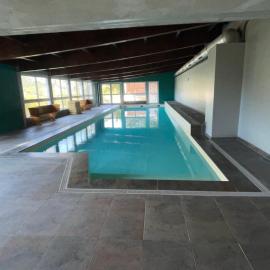 T3 Terrasse Piscine Sauna Spa Jausiers Magnans D102: Jausiers şehrinde bir otel