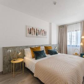 Luxurious and spacious apartment