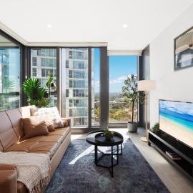 AccorView Luxury 1BR Suite Pool Gym Parking