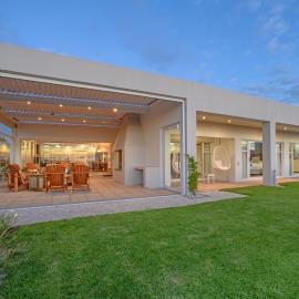 Sensiri Orca Beach Villa