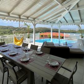 Ti Paradi, villa 12 pers, 2 piscines, vue golf mer