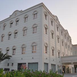 Royal Gardens Hotel, hotel v destinácii Sohar