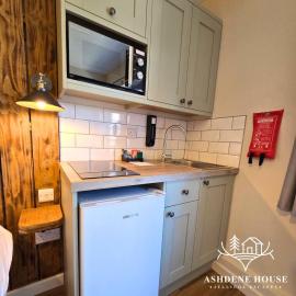 The Woodland Hare - Room 5 - New Forest, hotel di Dibden