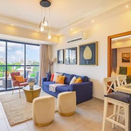 Cozy 1BR Condo, Pool, Gym