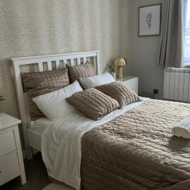 Cool 1-bedroom apartment in Aylesbury