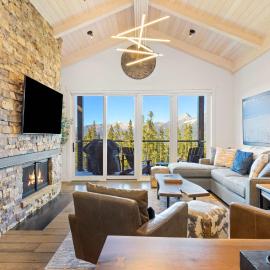 Moonlight Basin Lookout Patio Views & Ski In Out