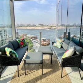 Luxury VIP, 1BR, Waterfront amazing View, D1 Tower, Jaddaf, hotel din Dubai