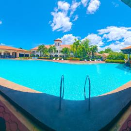 Subic Waterfront View Resort、スービックのホテル