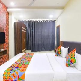 The Kumar inn, hotel v destinácii Dānāpur