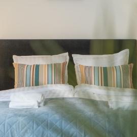 Calm Linné Home Steps from Haga - Fully Equipped Apt, hotel v destinácii Gothenburg