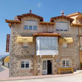 Viesnīca Hostal Monica pilsētā Cilleruelo de Bezana