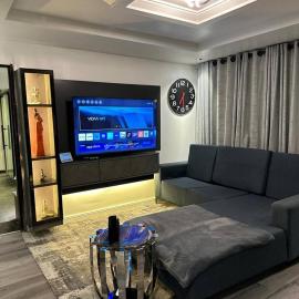 Luxurious Abuja Apartment with Private Entrance Central AC