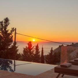 VV Luxury Villas