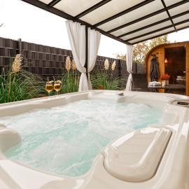 Spa Cottage Serenity Chalet, hotel en Rittersdorf