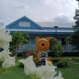 Big Bear Resort Cha-Am หมีใหญ่รีสอร์ทชะอำ, hotel u gradu 'Ban Phu Wai'