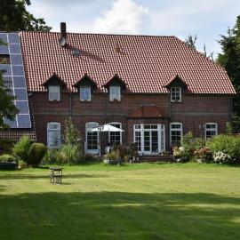 Lüttje Paradies – hotel w mieście Ruhwarden